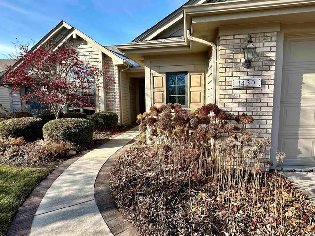 $320,000 | 1430 Copper Beech Run, Fort Wayne, IN 46814