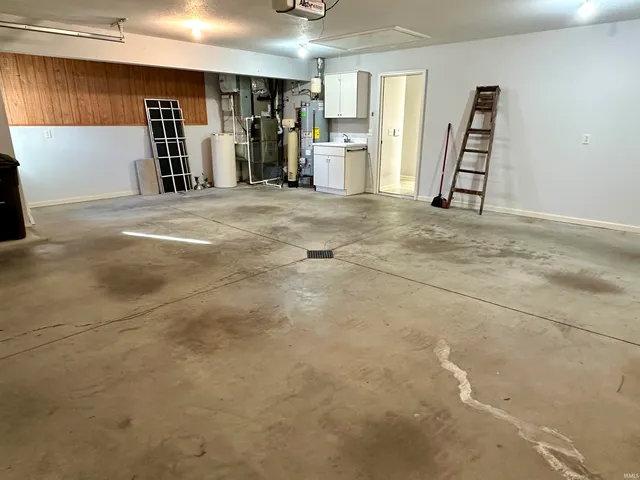 $320,000 | 1430 Copper Beech Run, Fort Wayne, IN 46814