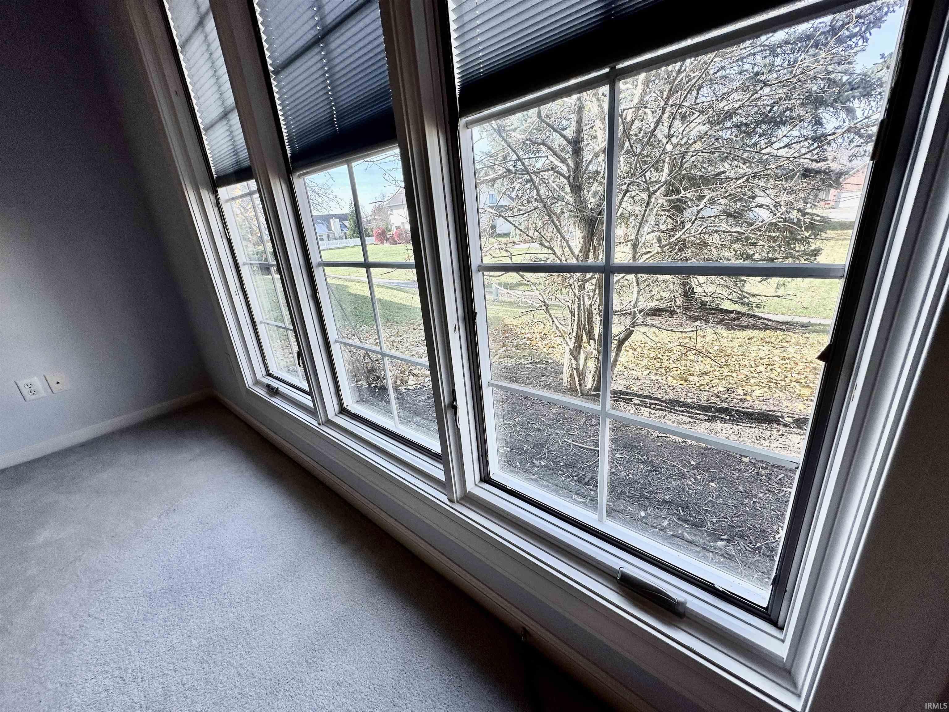 1430 Copper Beech Run Fort Wayne, IN 46814 - Photo 4 of 35