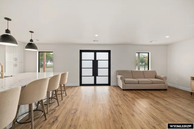 $695,000 | 118 South Lincoln Avenue, Glendo, WY 82213