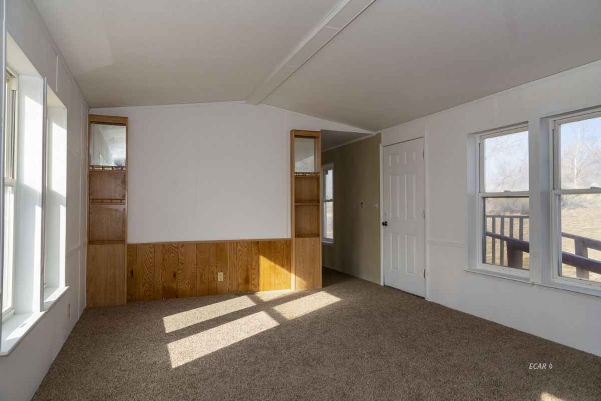 864 Spring Valley Parkway Spring Creek, NV 89815 - Photo 2 of 13 Gallery Image 2