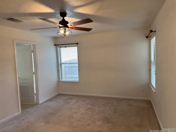$2,300 | 257 Horse Hill, Boerne, TX 78006