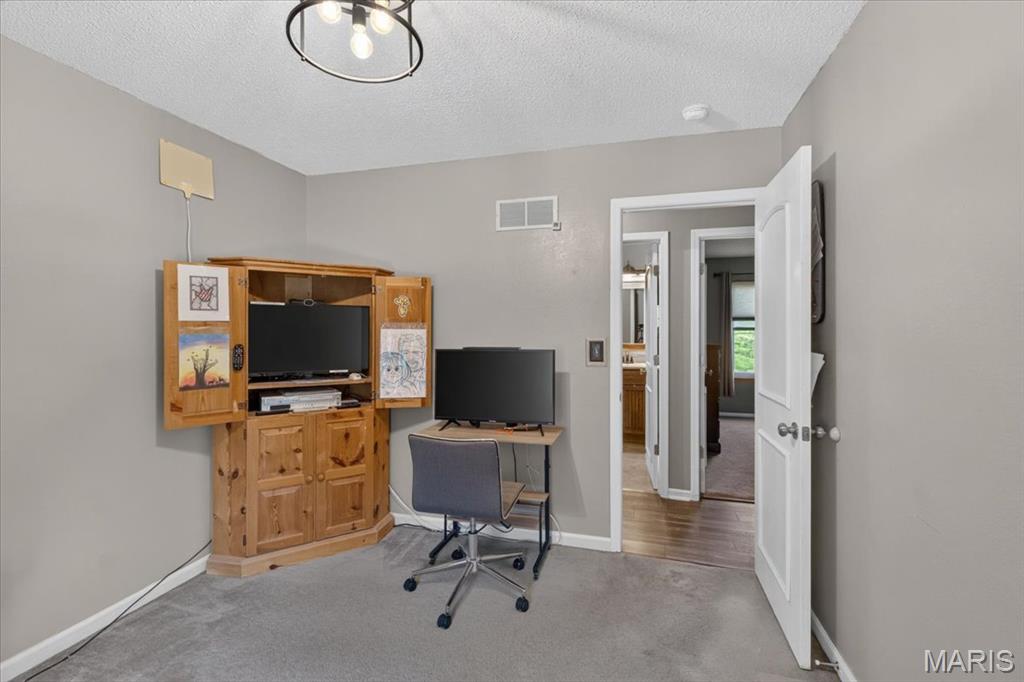 2045 Rosedale Court Arnold, MO 63010 - Photo 23 of 34 Gallery Image 23