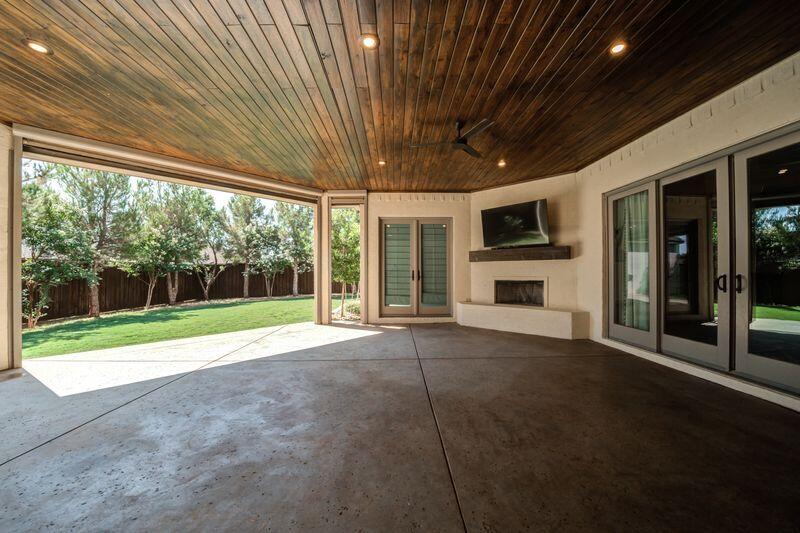 11107 Miami Avenue Lubbock, TX 79423 - Photo 74 of 82 a view of a house with backyard and porch