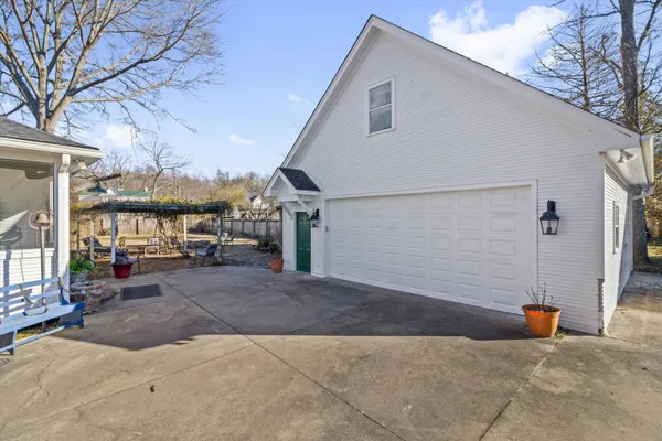 $575,000 | 30 Front Street, Rossville, TN 38066