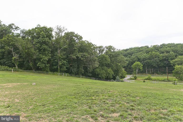 1020 Poole Road Westminster, MD 21157 - Photo 21 of 30 Exterior (General)