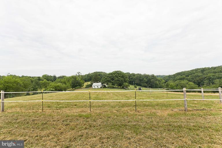 1020 Poole Road Westminster, MD 21157 - Photo 24 of 30 Exterior (General)