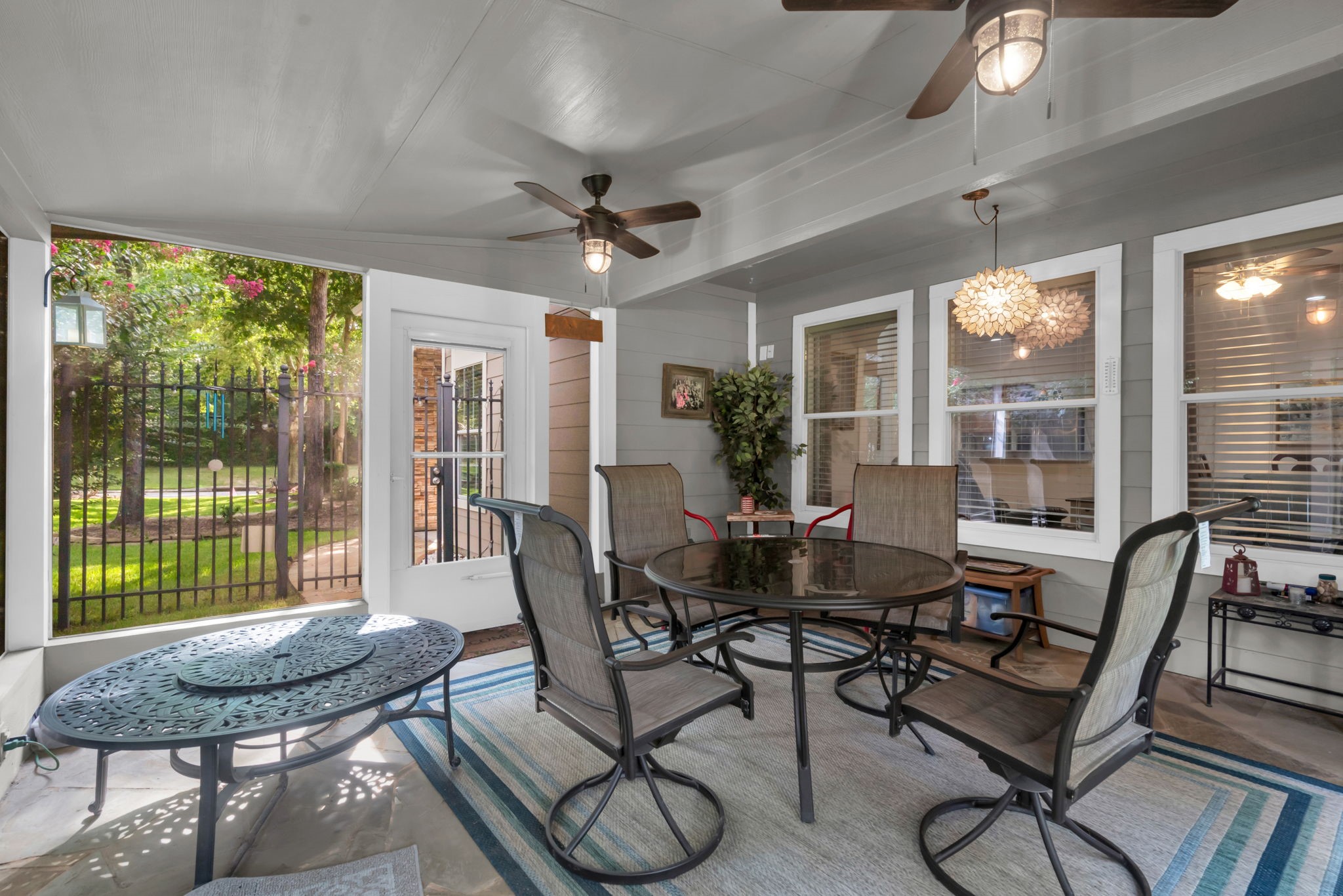 183 West Kentwick Place Conroe, TX 77384 - Photo 40 of 48