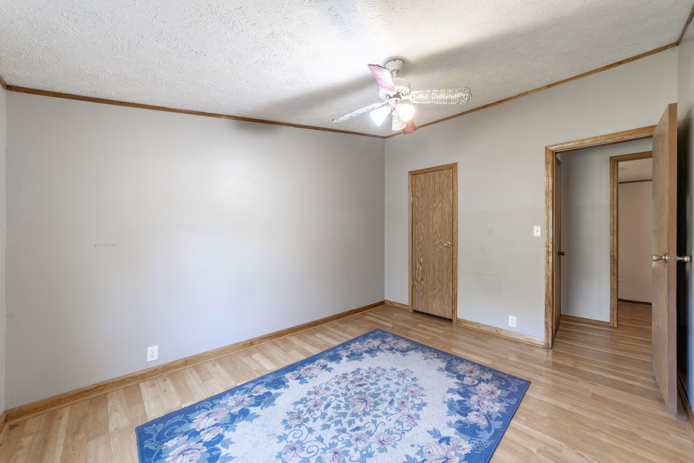 11327 North 550 East, Unit 7 Demotte, IN 46310 - Photo 29 of 47 2400x1601