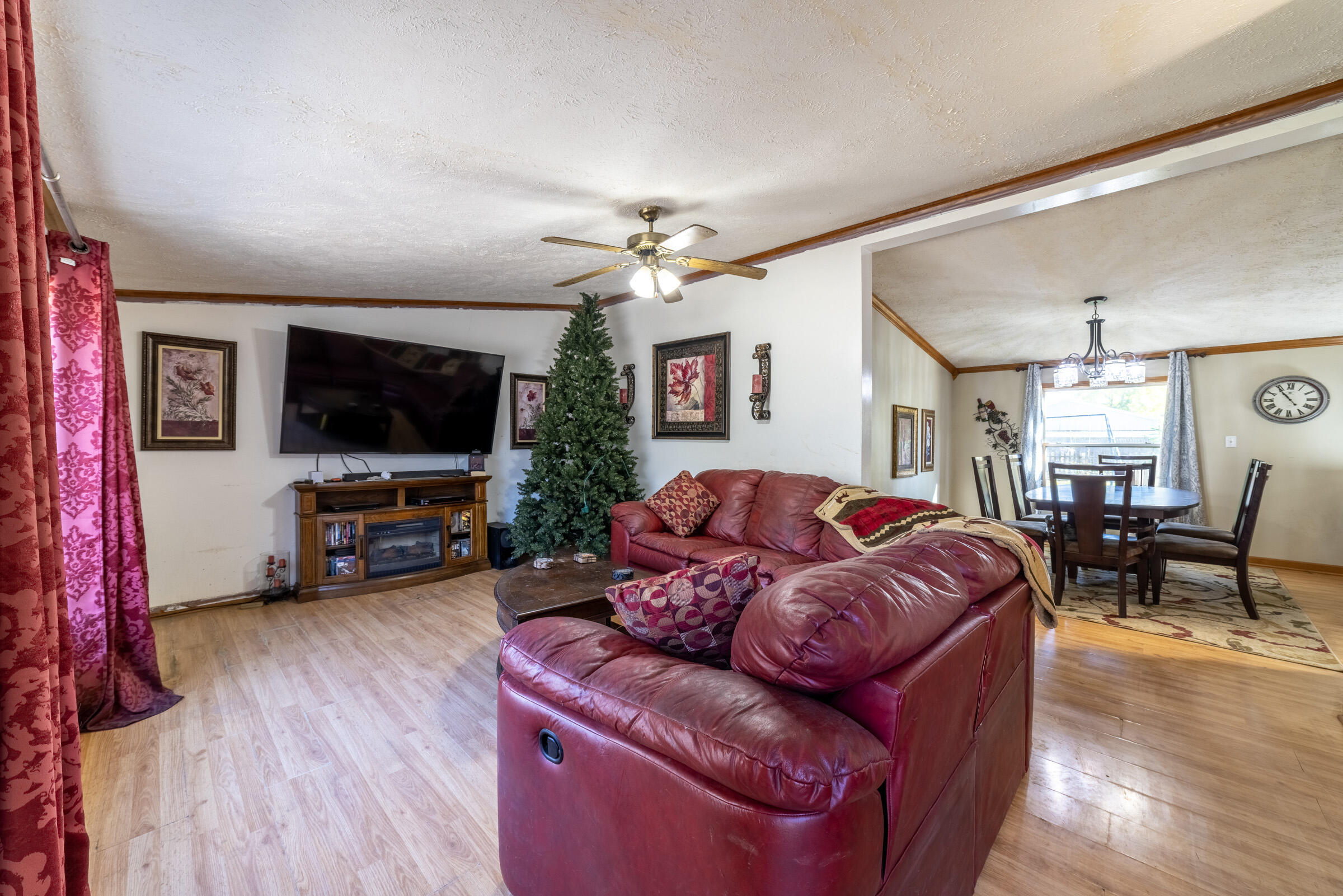 11327 North 550 East, Unit 7 Demotte, IN 46310 - Photo 4 of 47 2400x1601