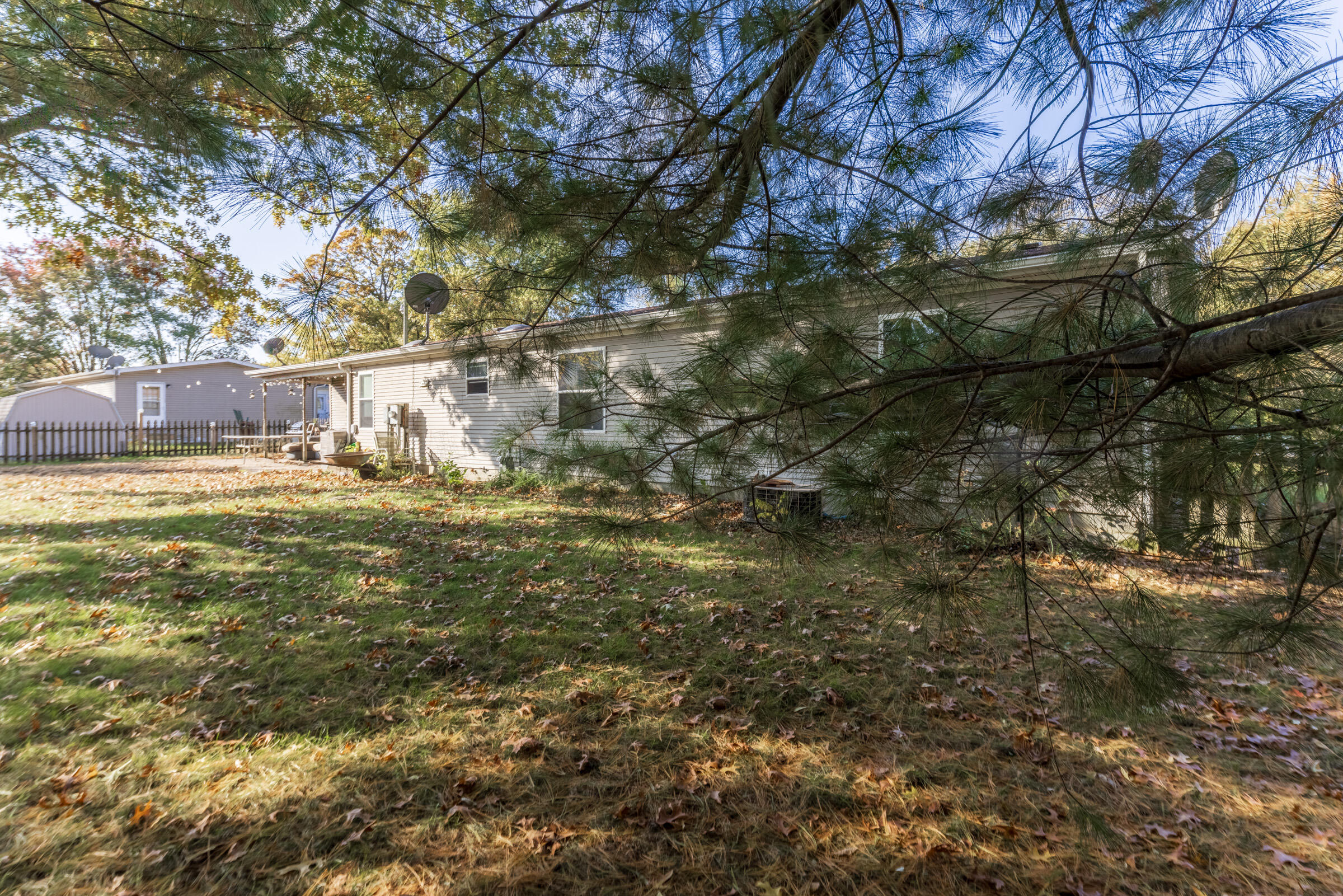 11327 North 550 East, Unit 7 Demotte, IN 46310 - Photo 42 of 47 2400x1601