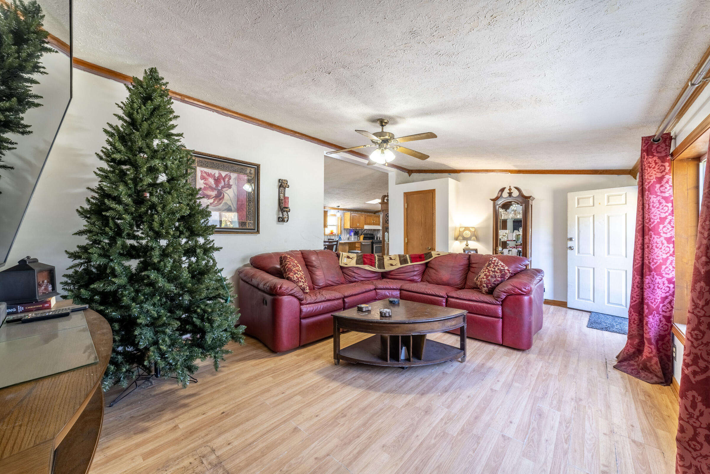 11327 North 550 East, Unit 7 Demotte, IN 46310 - Photo 5 of 47 2400x1601