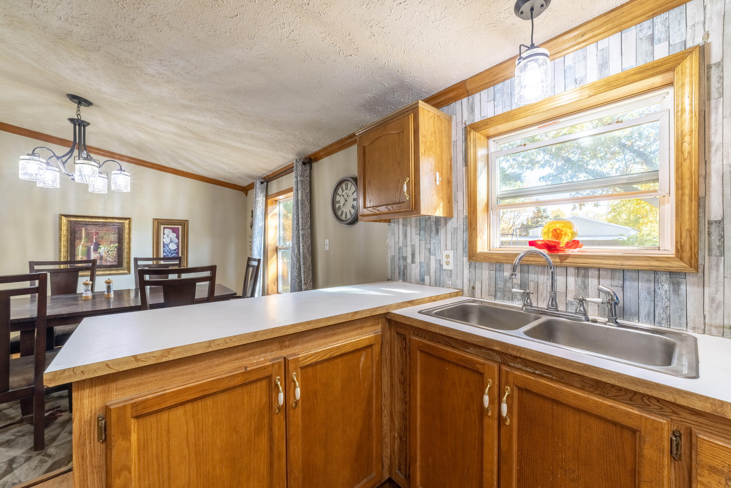 11327 North 550 East, Unit 7 Demotte, IN 46310 - Photo 8 of 47 2400x1601