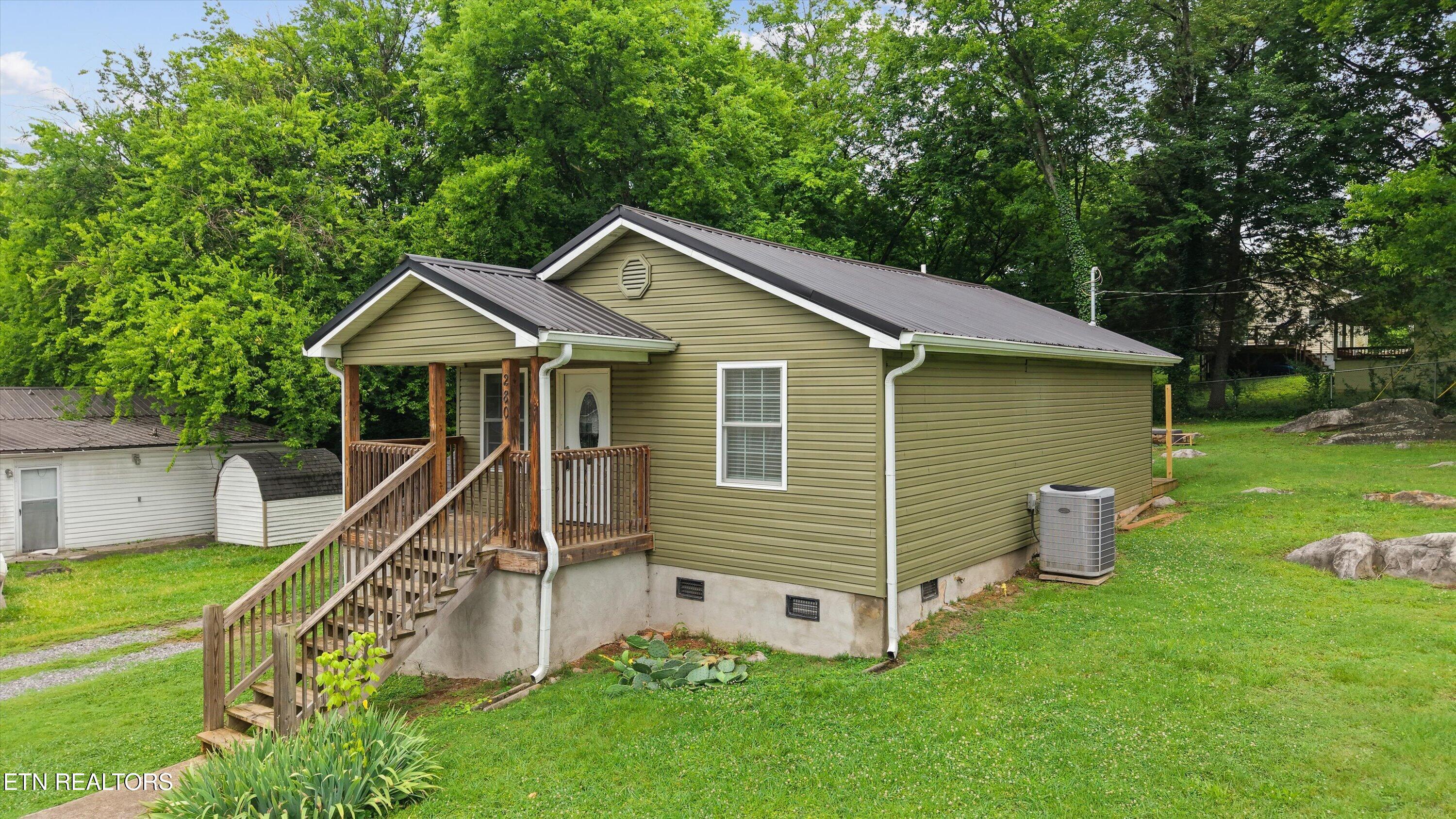280 West Newcomen Street Alcoa, TN 37701 - Photo 2 of 28 02-280 W Newcomen St 01 - Copy