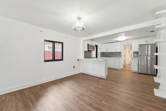 $2,700 | 1204 Northwest 70th Street, Miami, FL 33147