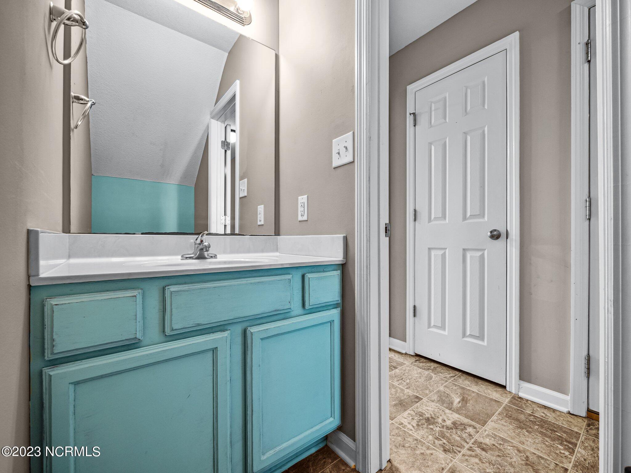 163 Queens Haven Road Hubert, NC 28539 - Photo 13 of 33 29-web-or-mls-M1B19910