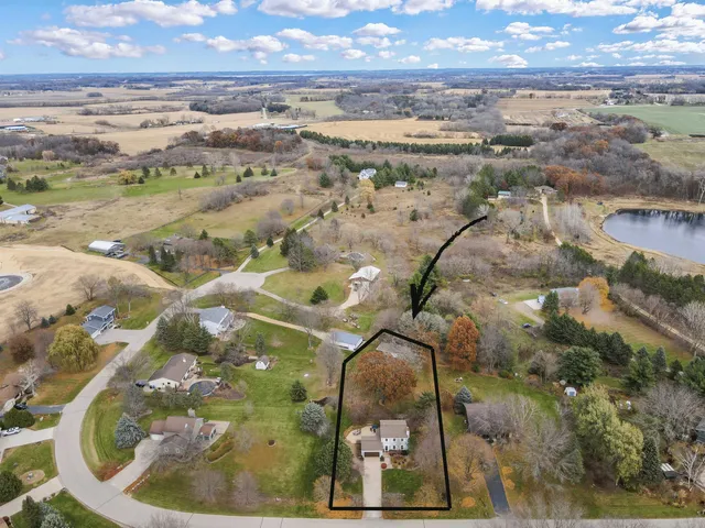 $550,000 | 938 Johnson Street, Oregon, WI 53575