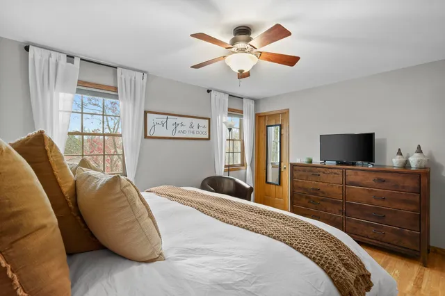 $550,000 | 938 Johnson Street, Oregon, WI 53575