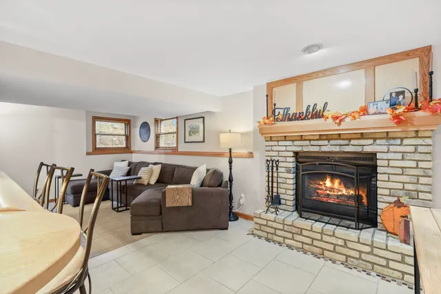 $550,000 | 938 Johnson Street, Oregon, WI 53575