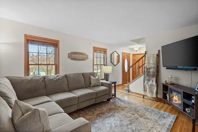 $550,000 | 938 Johnson Street, Oregon, WI 53575