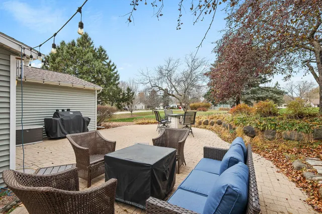 $550,000 | 938 Johnson Street, Oregon, WI 53575