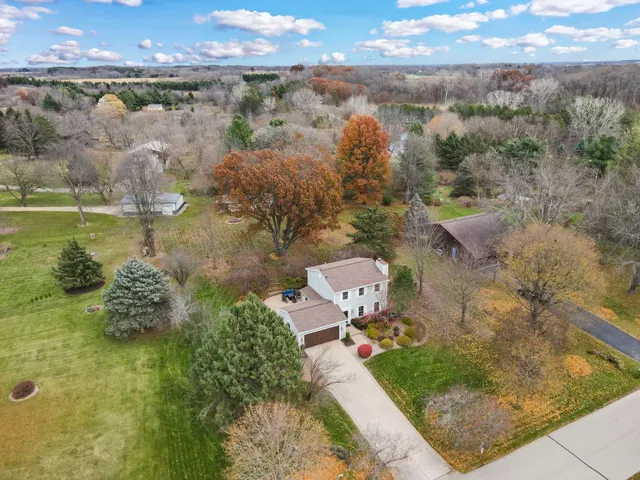 $550,000 | 938 Johnson Street, Oregon, WI 53575