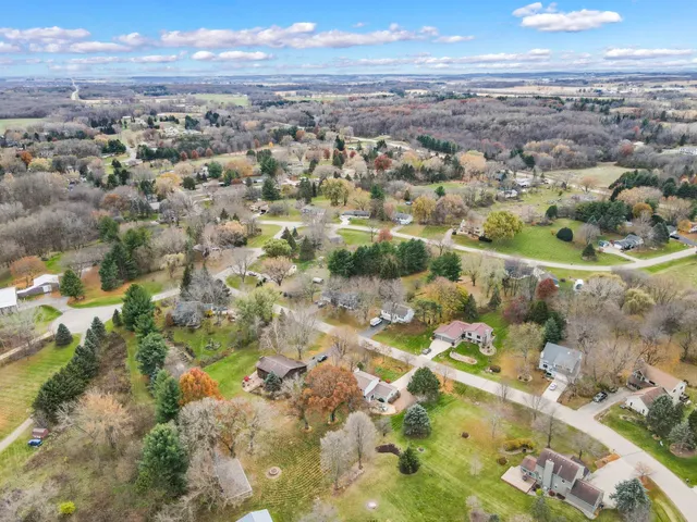 $550,000 | 938 Johnson Street, Oregon, WI 53575