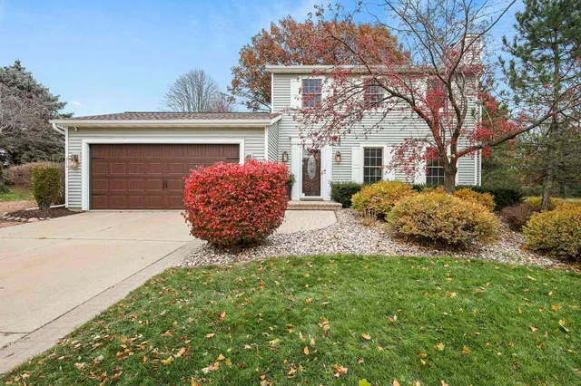 $550,000 | 938 Johnson Street, Oregon, WI 53575