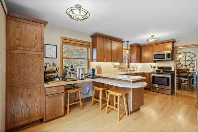 $550,000 | 938 Johnson Street, Oregon, WI 53575