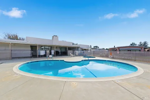 $220,000 | 99 Hacienda Drive, Napa, CA 94558