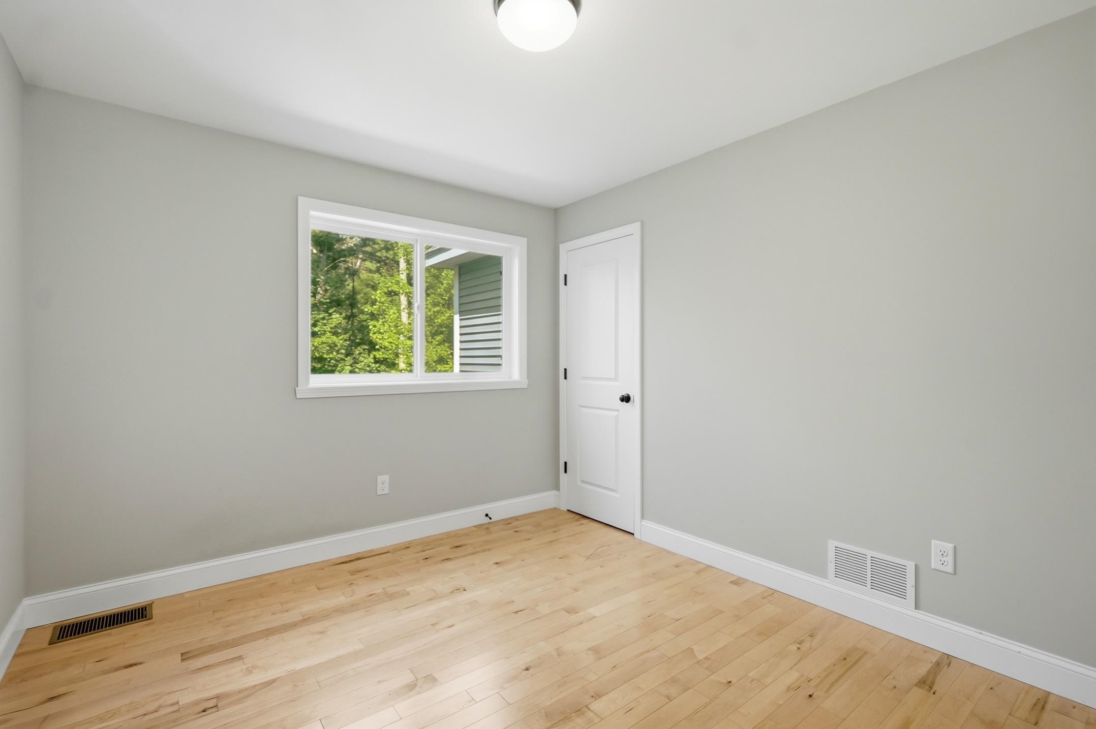 257 Obrien Farm Road South Burlington, VT 05403 - Photo 20 of 53 Gallery Image 20