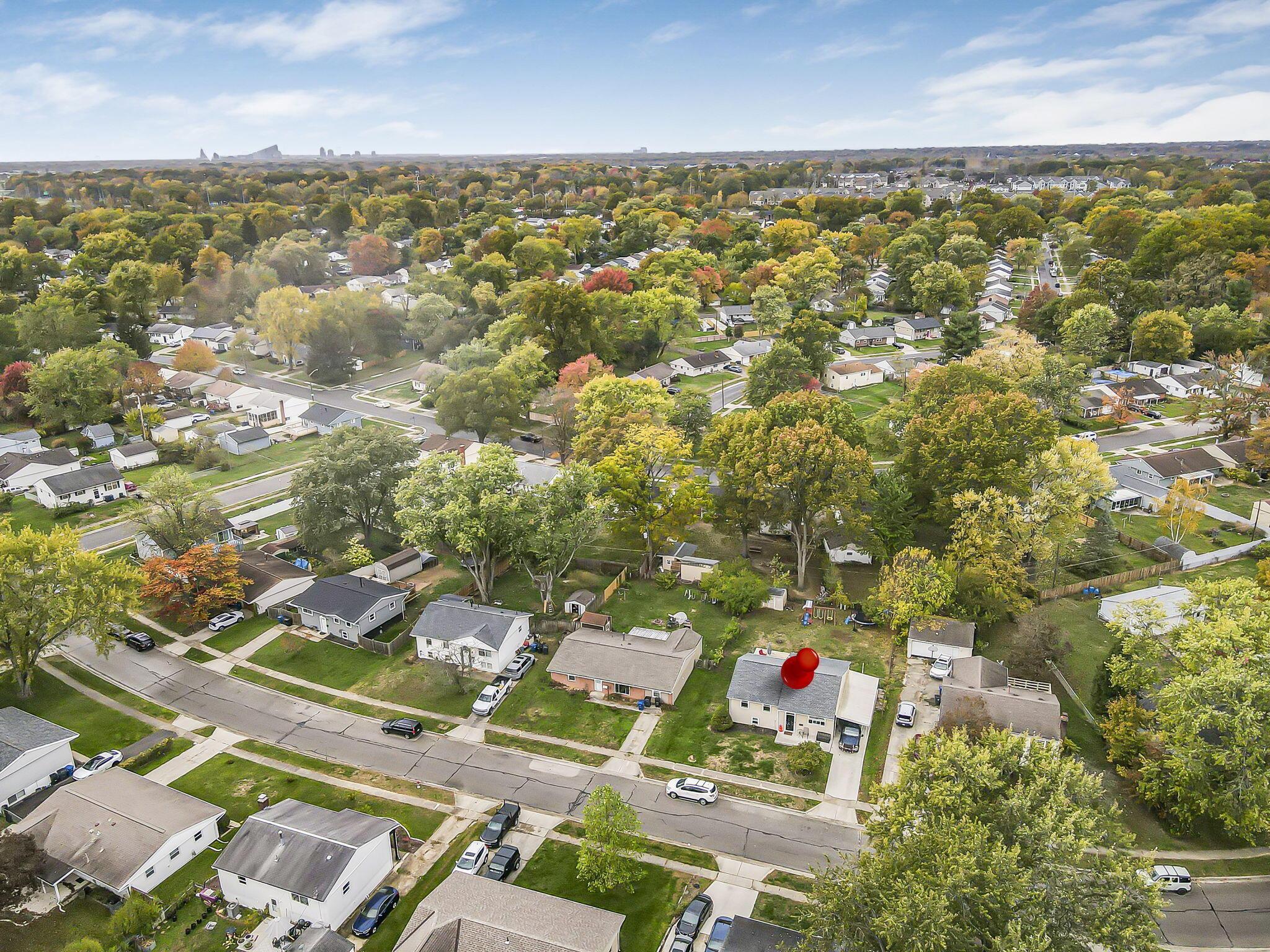 249 Regents Road Columbus, OH 43230 - Photo 36 of 37 36-web-or-mls-DJI_0657 - Copy