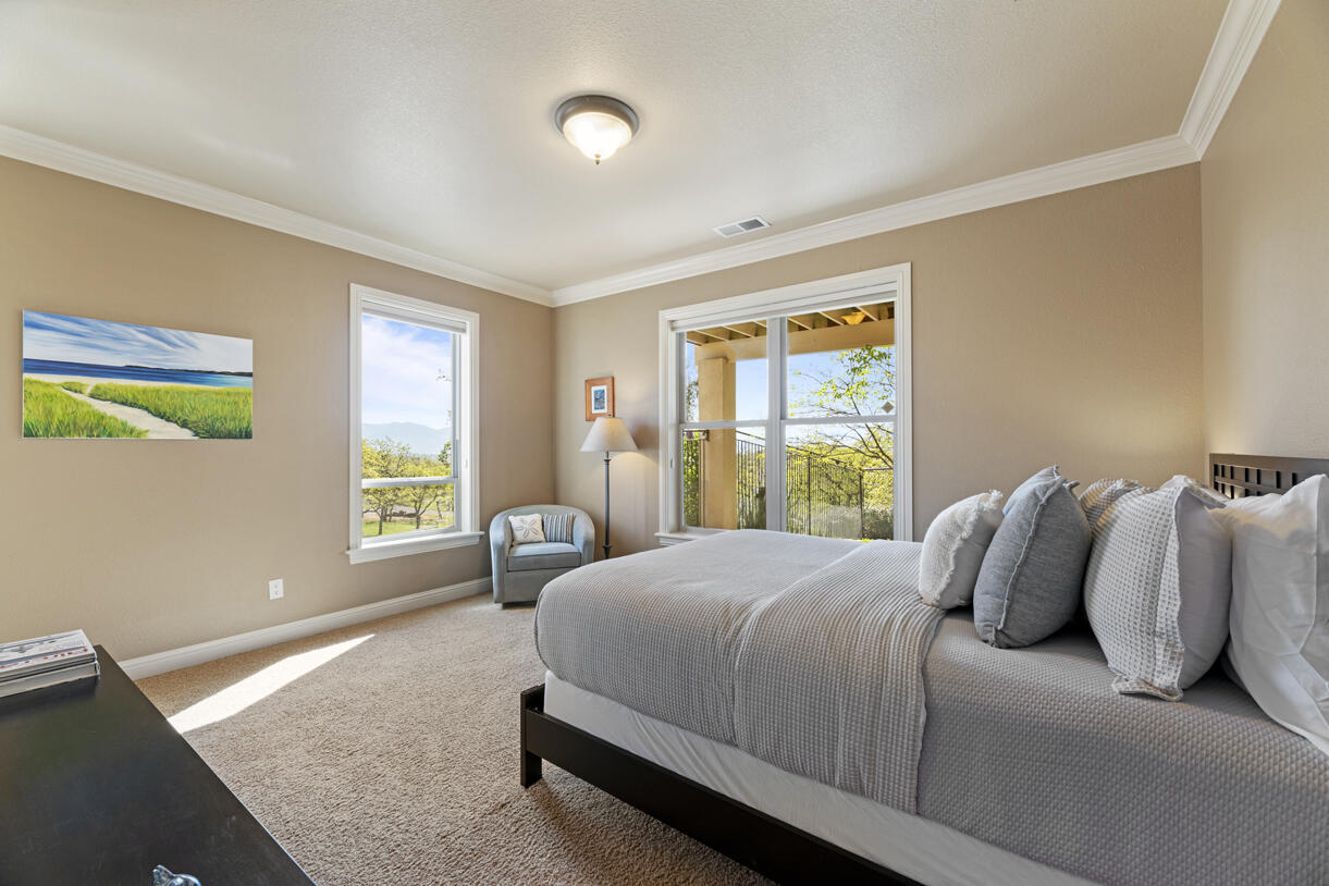4137 Dry Creek Road Eagle Point, OR 97524 - Photo 20 of 47 Bedroom 3