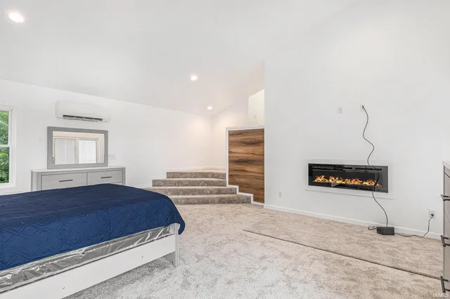 $525,000 | 10559 Jefferson Boulevard, Osceola, IN 46561