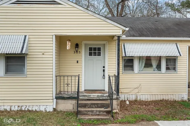 $99,000 | 305 Greenwood Street, Mooringsport, LA 71060