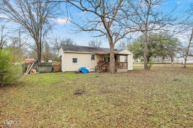 $99,000 | 305 Greenwood Street, Mooringsport, LA 71060