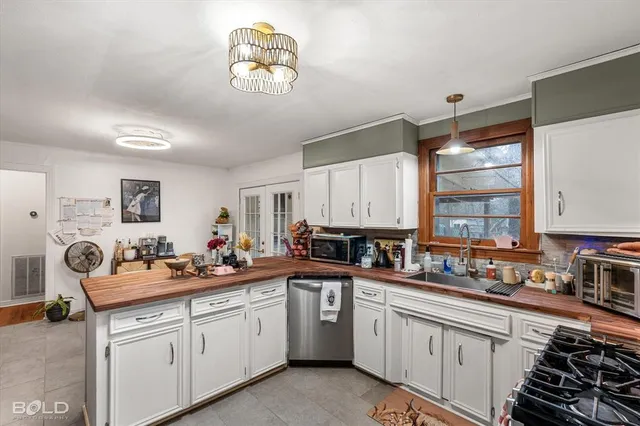 $99,000 | 305 Greenwood Street, Mooringsport, LA 71060