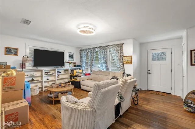 $99,000 | 305 Greenwood Street, Mooringsport, LA 71060