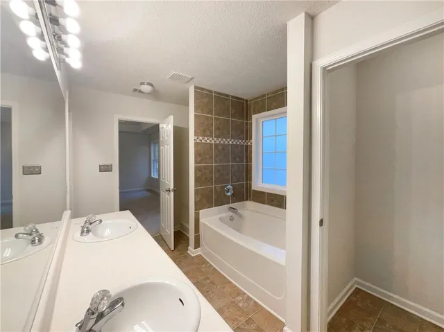 $275,000 | 5945 Raventree Court, Atlanta, GA 30349