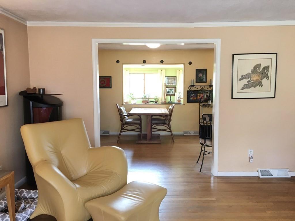47 Ledgewood Road Framingham, MA 01701 - Photo 6 of 32 Gallery Image 6