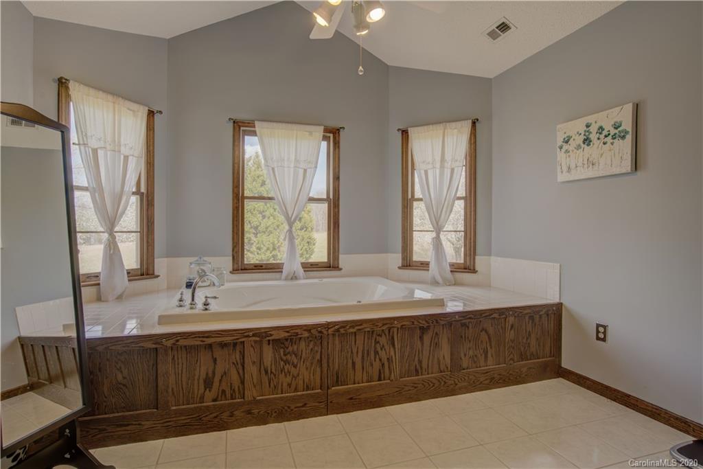 1515 Barbee Road Shelby, NC 28150 - Photo 14 of 22 Gallery Image 14