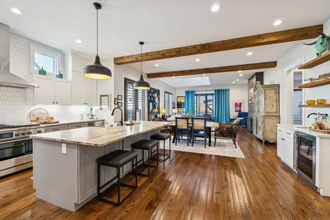 $1,644,900 | 128 37th Avenue North, Nashville, TN 37209