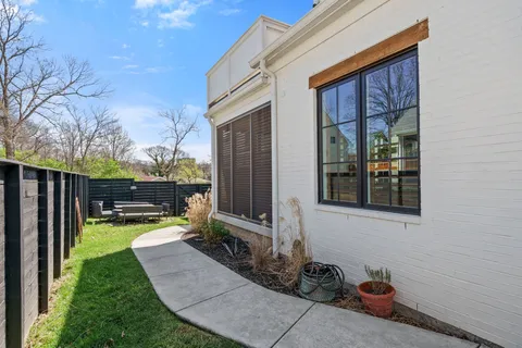 $1,644,900 | 128 37th Avenue North, Nashville, TN 37209