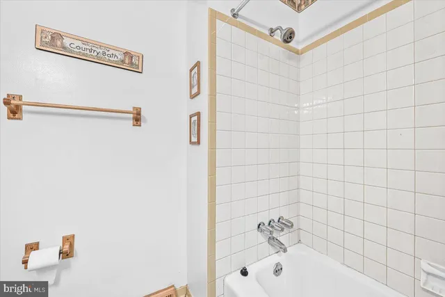 $499,900 | 133 Glendale Avenue, Glen Burnie, MD 21061