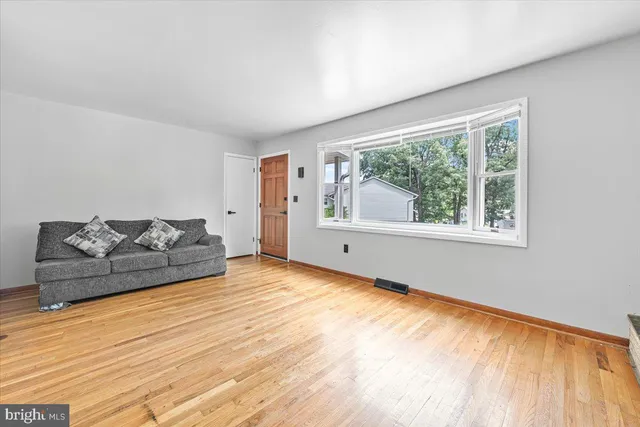 $499,900 | 133 Glendale Avenue, Glen Burnie, MD 21061