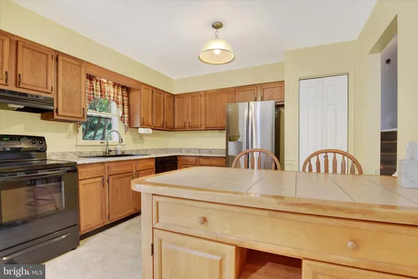 $470,000 | 809 Lucabaugh Mill Road, Westminster, MD 21157