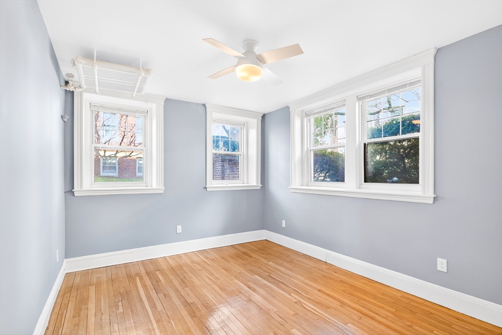 36 St Paul Street, Unit B Brookline, MA 02446 - Photo 4 of 14