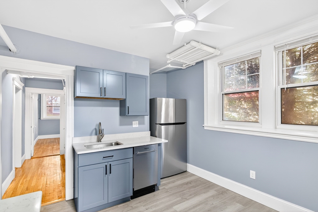 36 St Paul Street, Unit B Brookline, MA 02446 - Photo 8 of 14