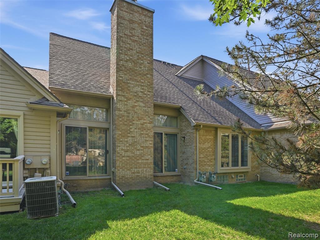 52088 Southview Ridge Macomb, MI 48042 - Photo 44 of 49