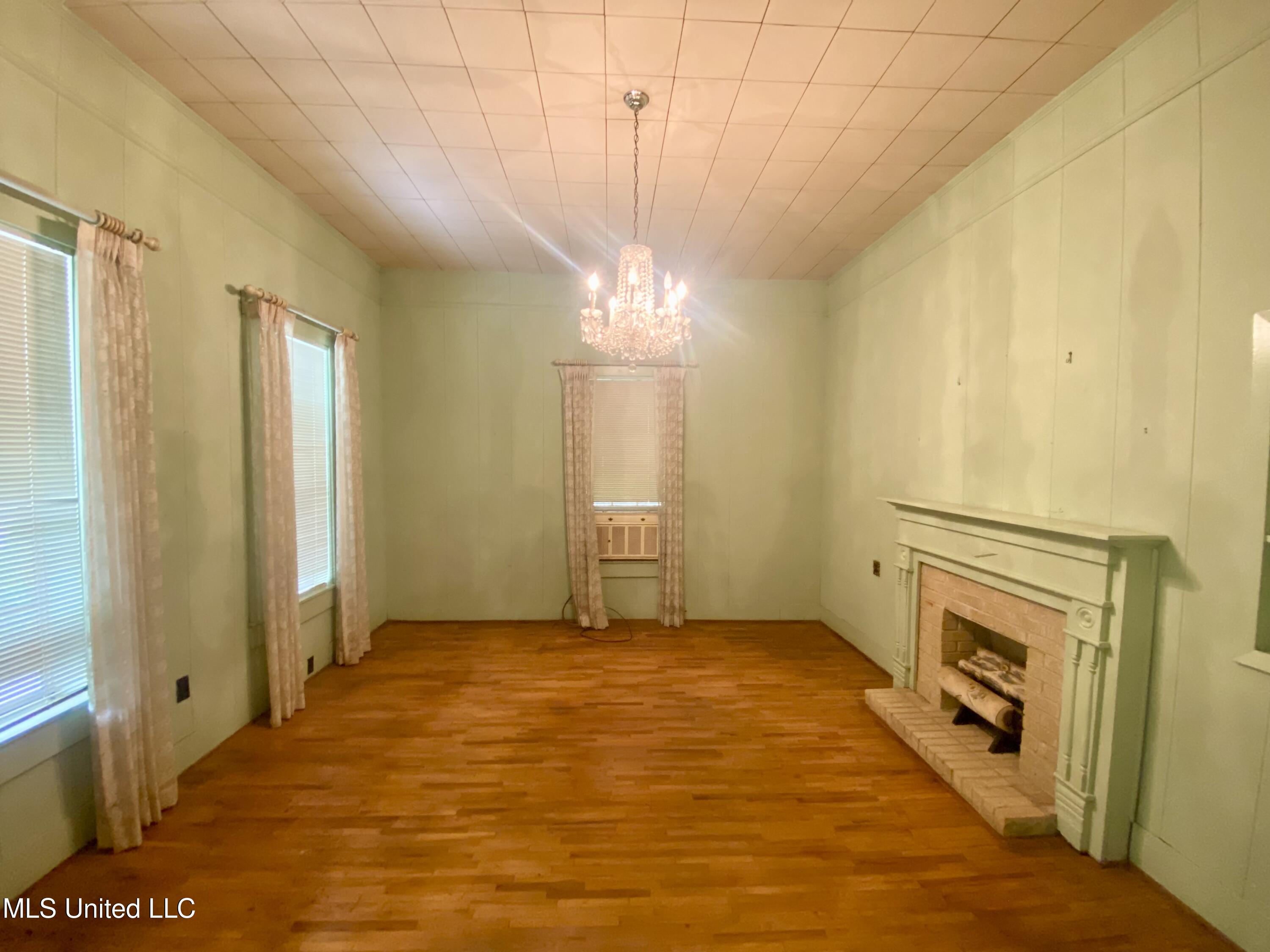 613 Georgetown Street Hazlehurst, MS 39083 - Photo 33 of 37 IMG_3165